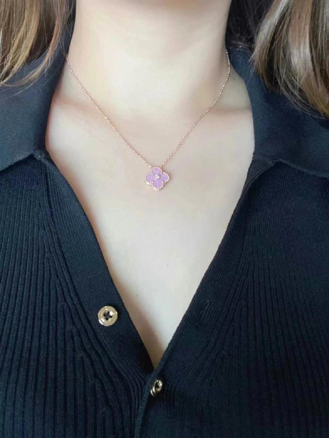 Van Cleef & Arpels Alhambra Pink Necklace 18K Gold Diamond Women Jewelry 7 cmp i1749524718091 9535 0 6