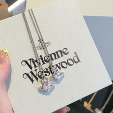 西太后vivienne 闭眼准入没错!纯王粹冠球经是典的象征,闪土耀星环勾未勒来波光 西太后vivienne 闭眼准入没错!纯王粹冠球经是典的象征,闪土耀星环勾未勒来波光