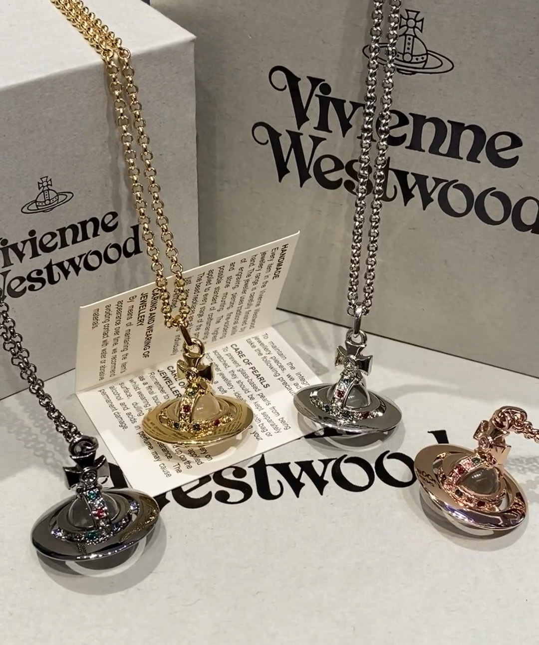 中号西太后vivienne 闭眼‮准入‬没错！纯‮王粹‬冠球‮经是‬典的象征，闪‮土耀‬星环勾‮未勒‬来