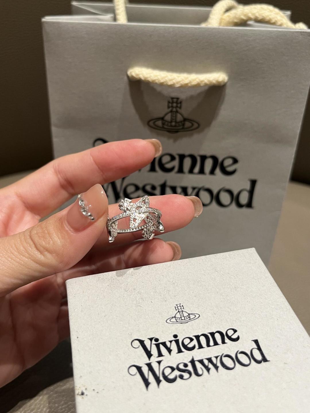 vivienne westwood Logo level