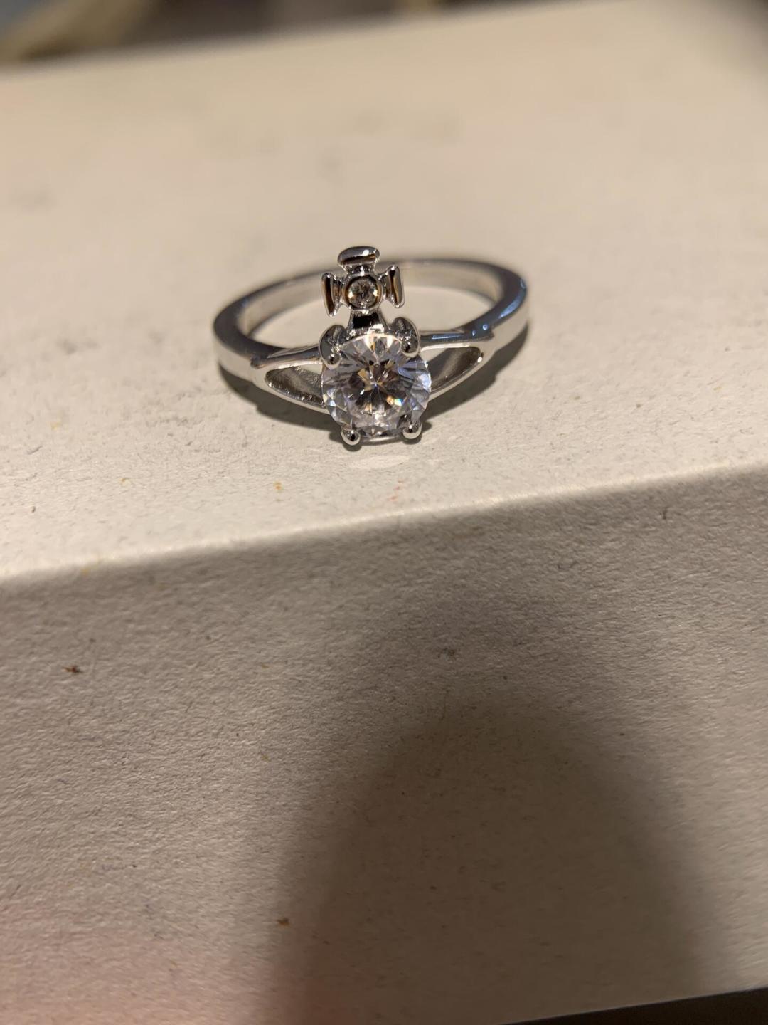 💋 vivienne westwood西太后薇薇安💍英国时装设计师，时装的朋克之母！时尚潮流风格，品质强