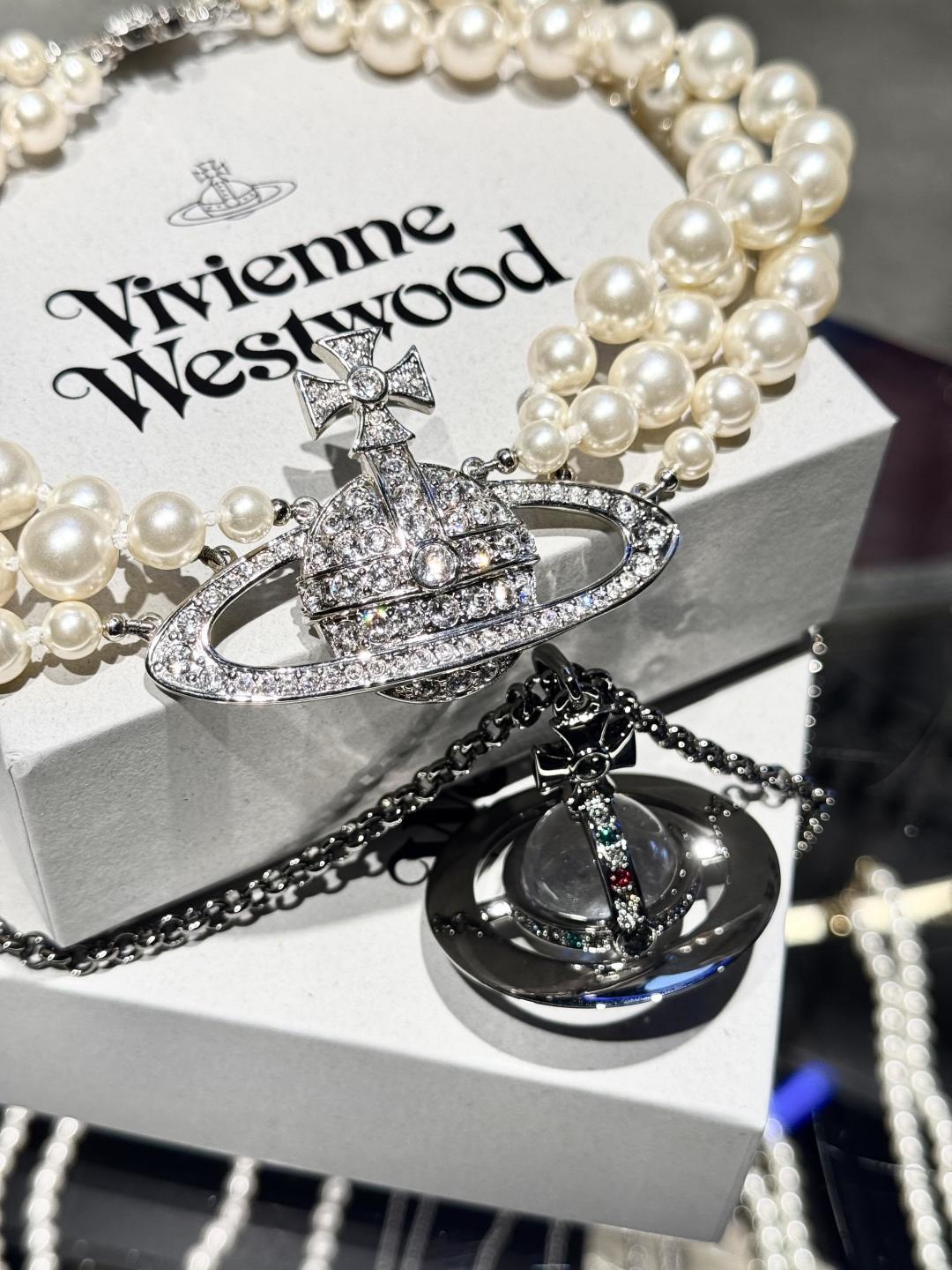 Vivienne Westwood 三层珍珠项链vivienne westwood西太后薇薇安 英国时装设计师 时装的朋克之母 潮流风格