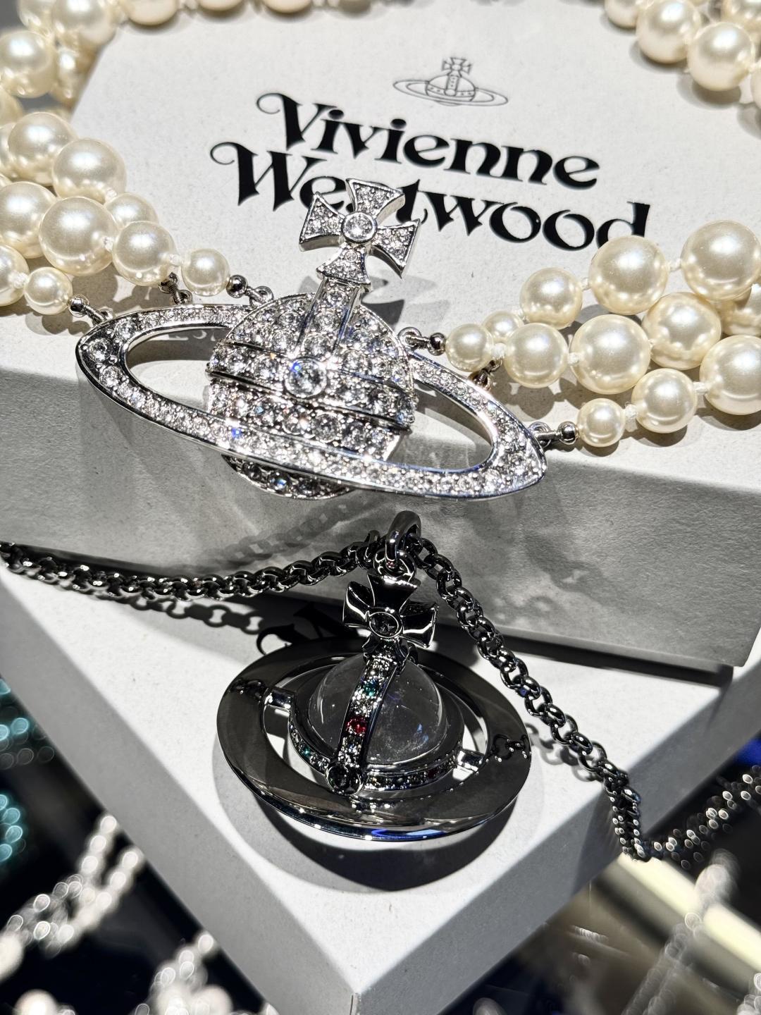 Vivienne Westwood 三层珍珠项链vivienne westwood西太后薇薇安 英国时装设计师 时装的朋克之母 潮流风格
