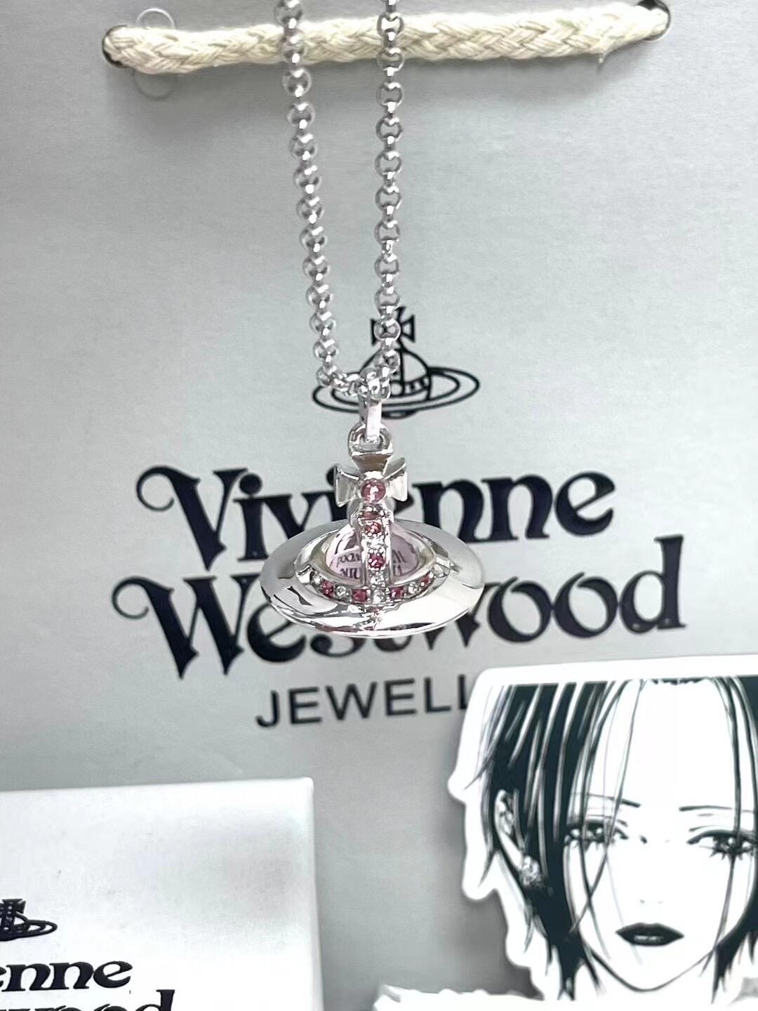 💋 中号Vivienne Westwood薇薇安西太后项链 优雅大方精工设计   青春活力    一眼就