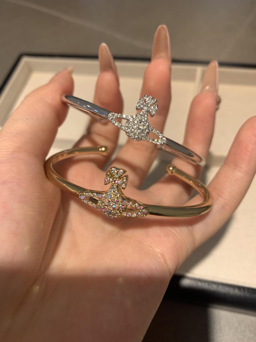  西太后【VivienneWestwood】什么是快乐星球，来，这就是快乐星球！重磅推荐，闭眼入准没错！