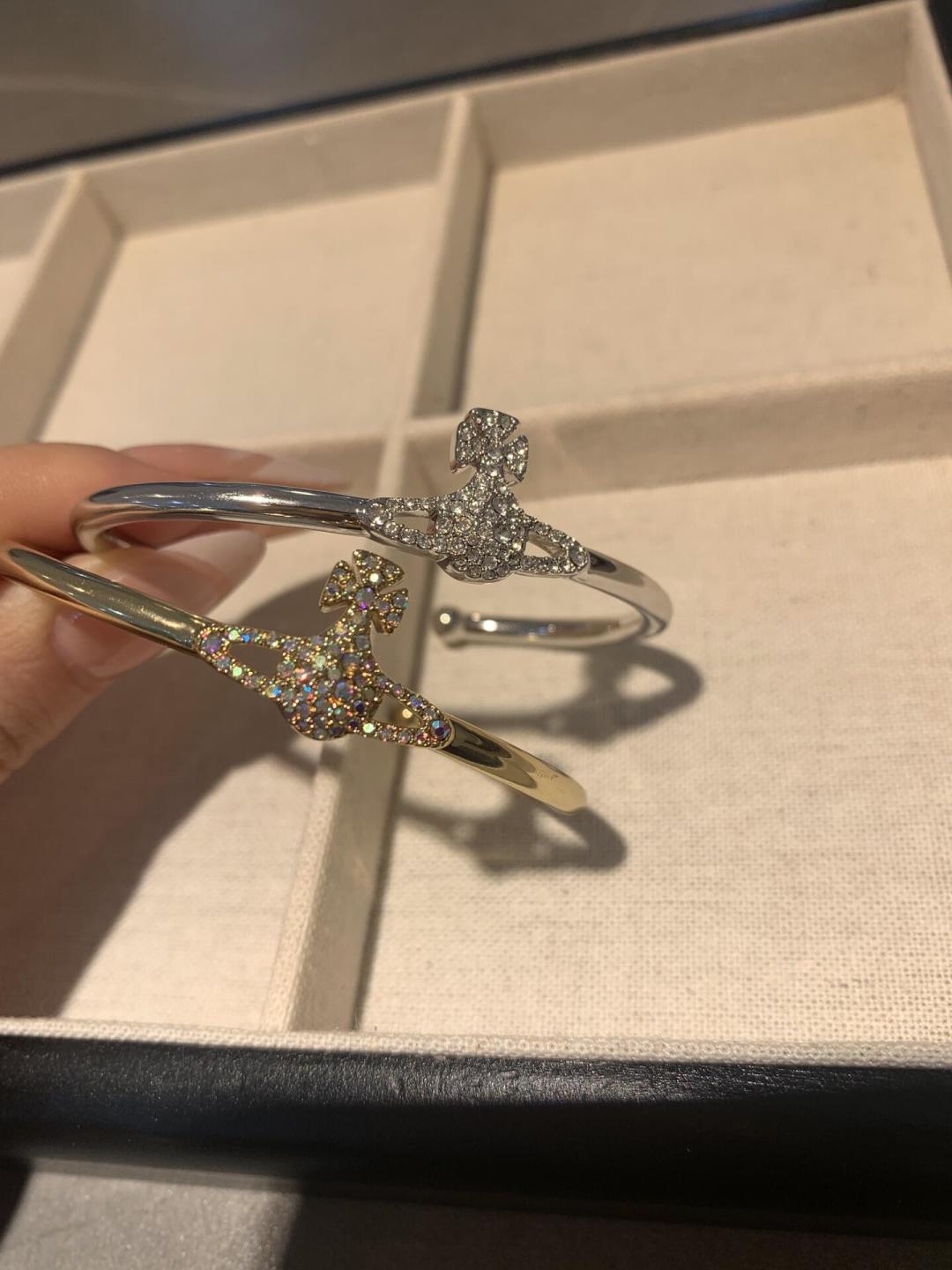  西太后【VivienneWestwood】什么是快乐星球，来，这就是快乐星球！重磅推荐，闭眼入准没错！