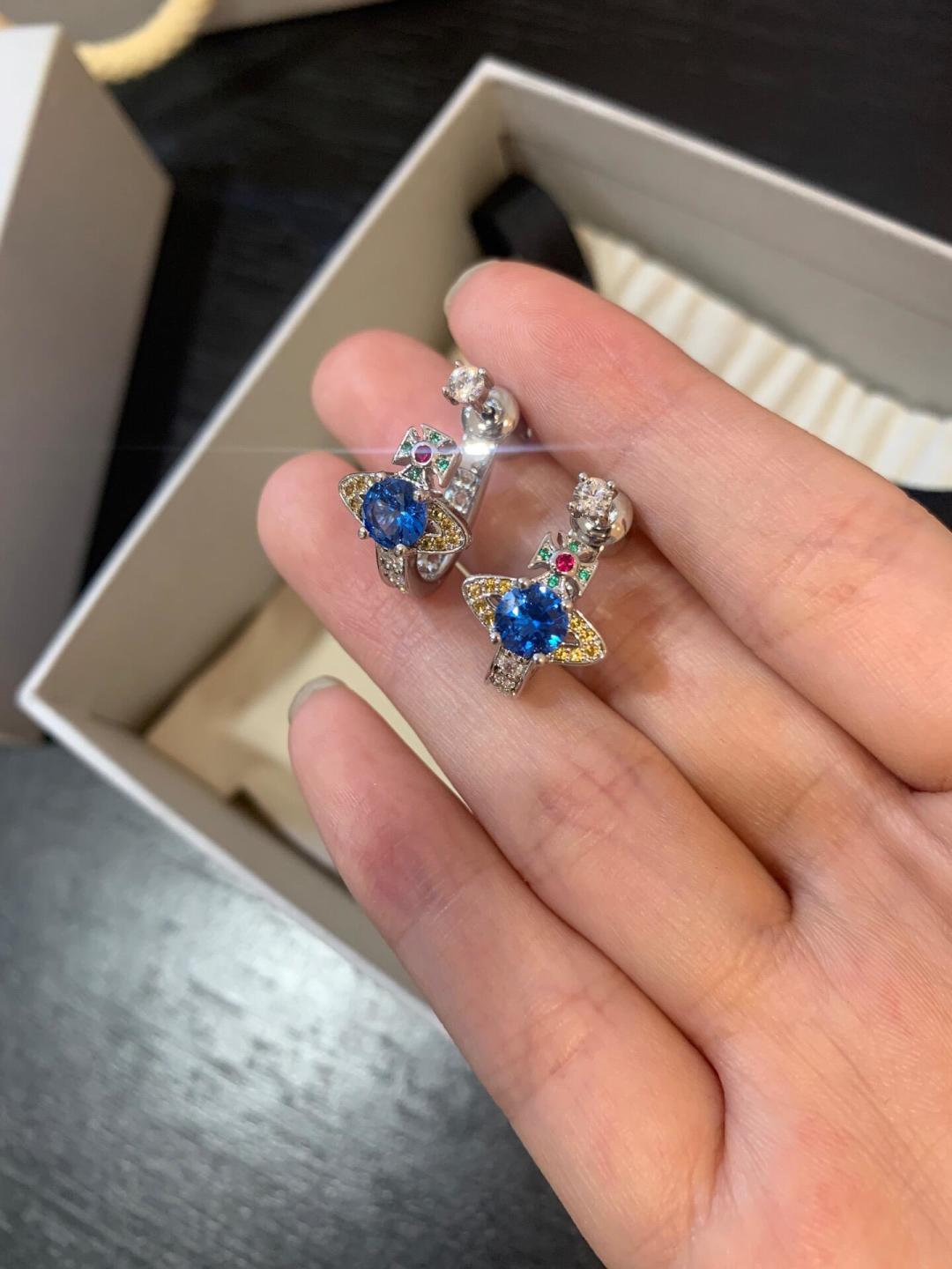  西太后【VivienneWestwood】什么是快乐星球，来，这就是快乐星球！重磅推荐，闭眼入准没错！