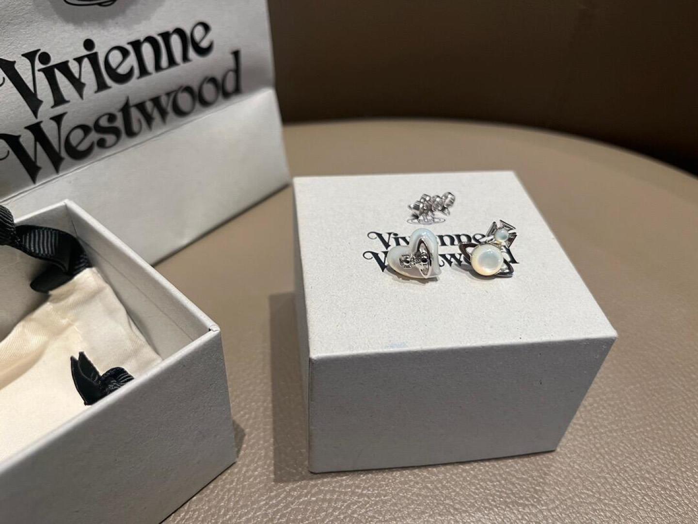  西太后【VivienneWestwood】什么是快乐星球，来，这就是快乐星球！重磅推荐，闭眼入准没错！
