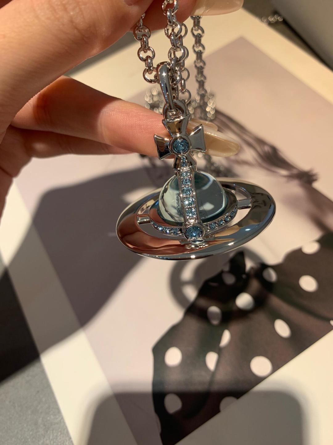  西太后【VivienneWestwood】什么是快乐星球，来，这就是快乐星球！重磅推荐，闭眼入准没错！