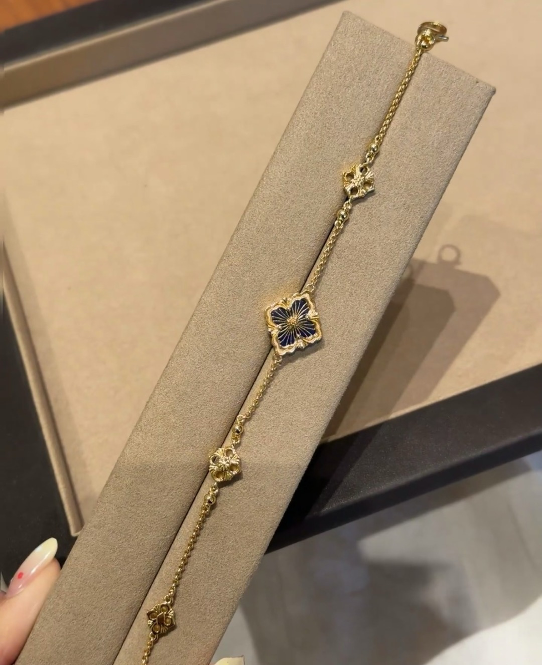 Buccellati V金材质 精工布契拉提蓝珐琅手链