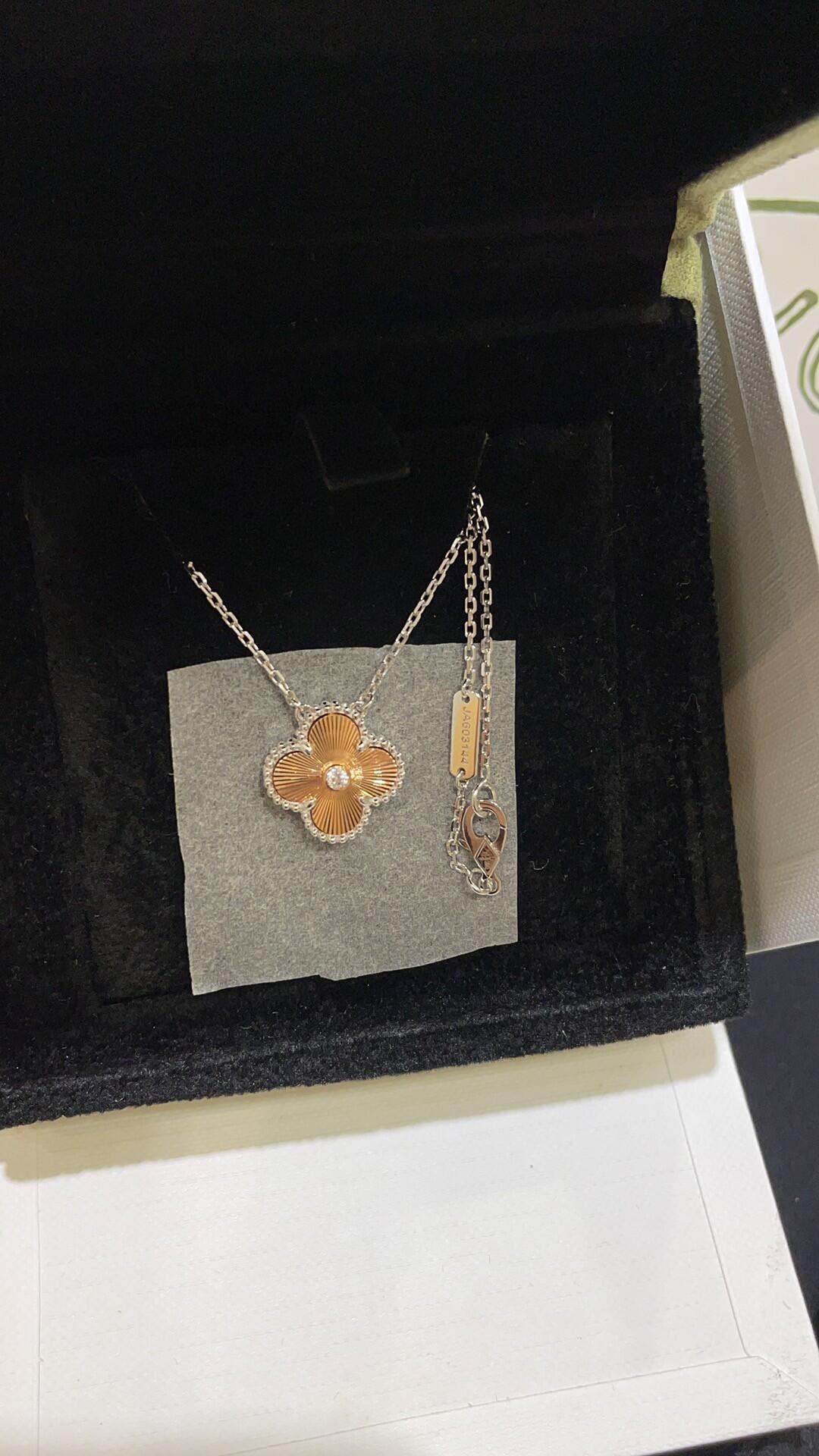 China Replica VCA Jewelry VCAES0406-1274