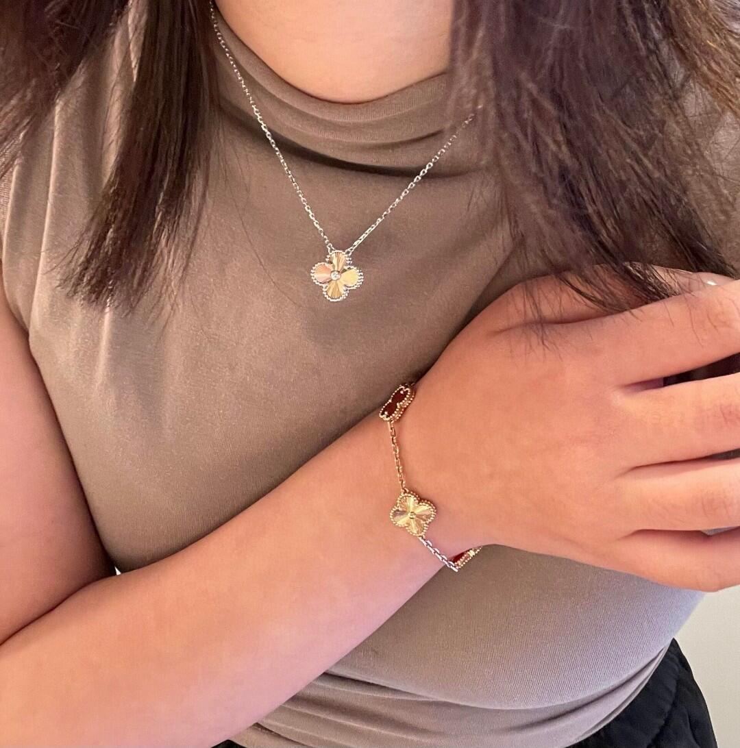 China Replica VCA Jewelry VCAES0406-1274