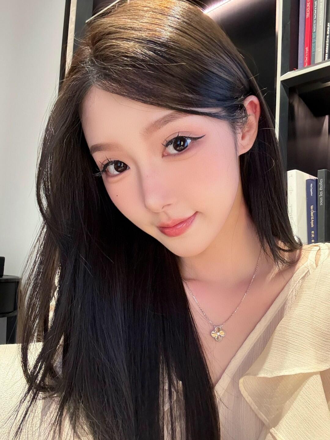 China Replica VCA Jewelry VCAES0406-1274