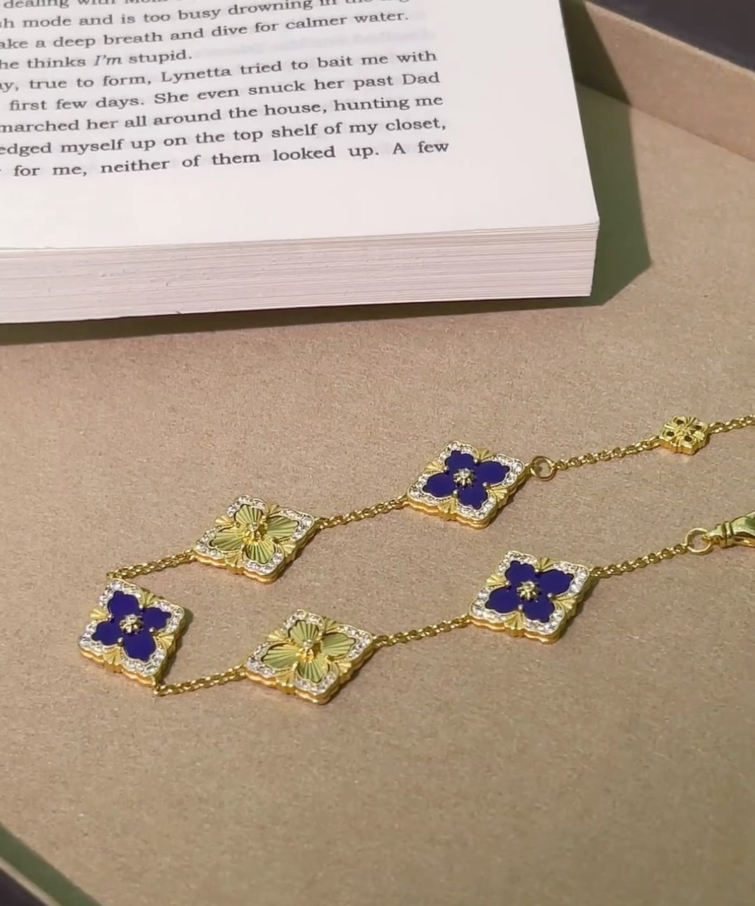 P775 “V” “BUCHILA” BRACELET - 图片 5