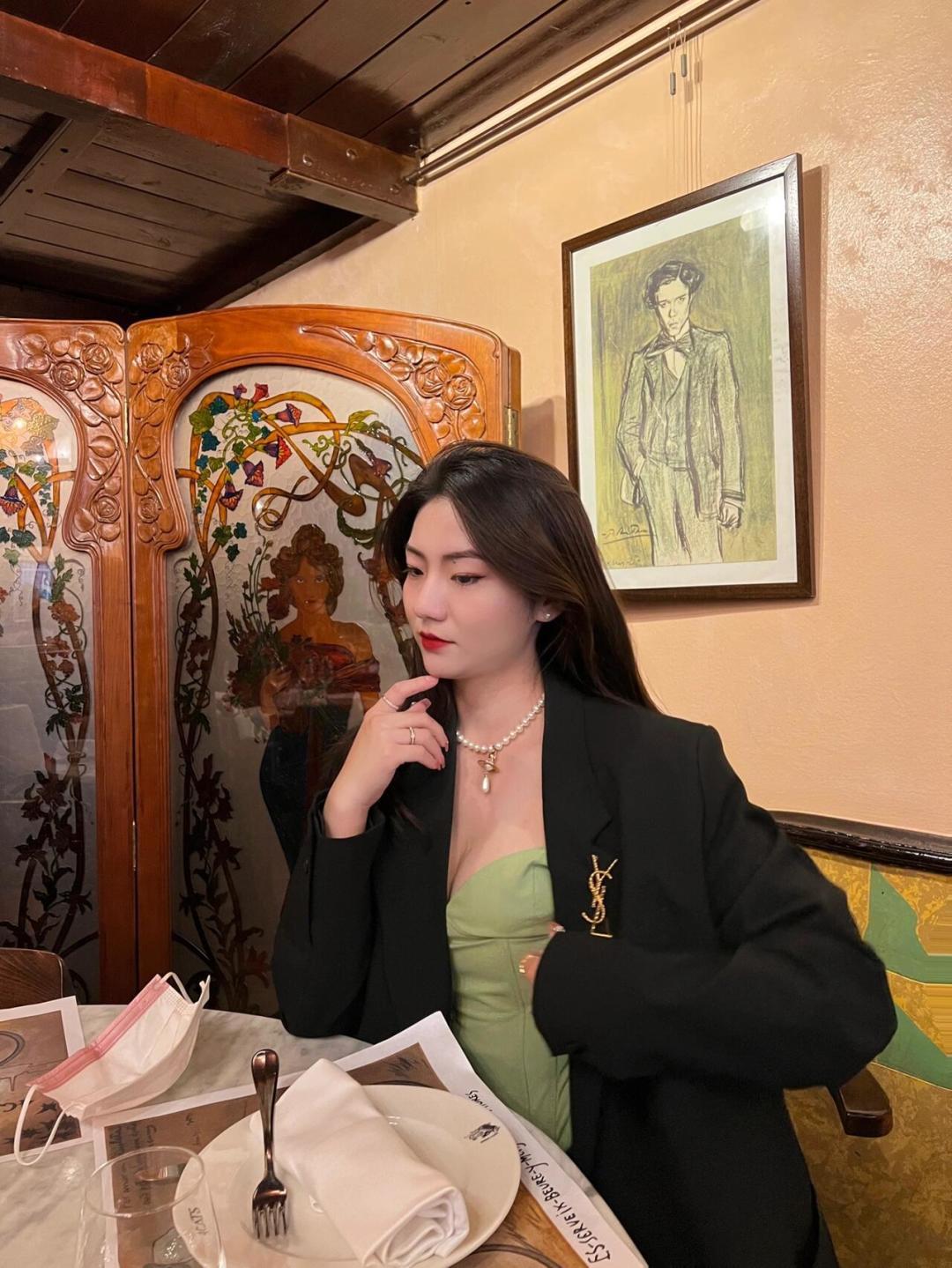 珍珠项链vivienne westwood西太后薇薇安💍英国时装设计师，时装的朋克之母！时尚潮流风格，品