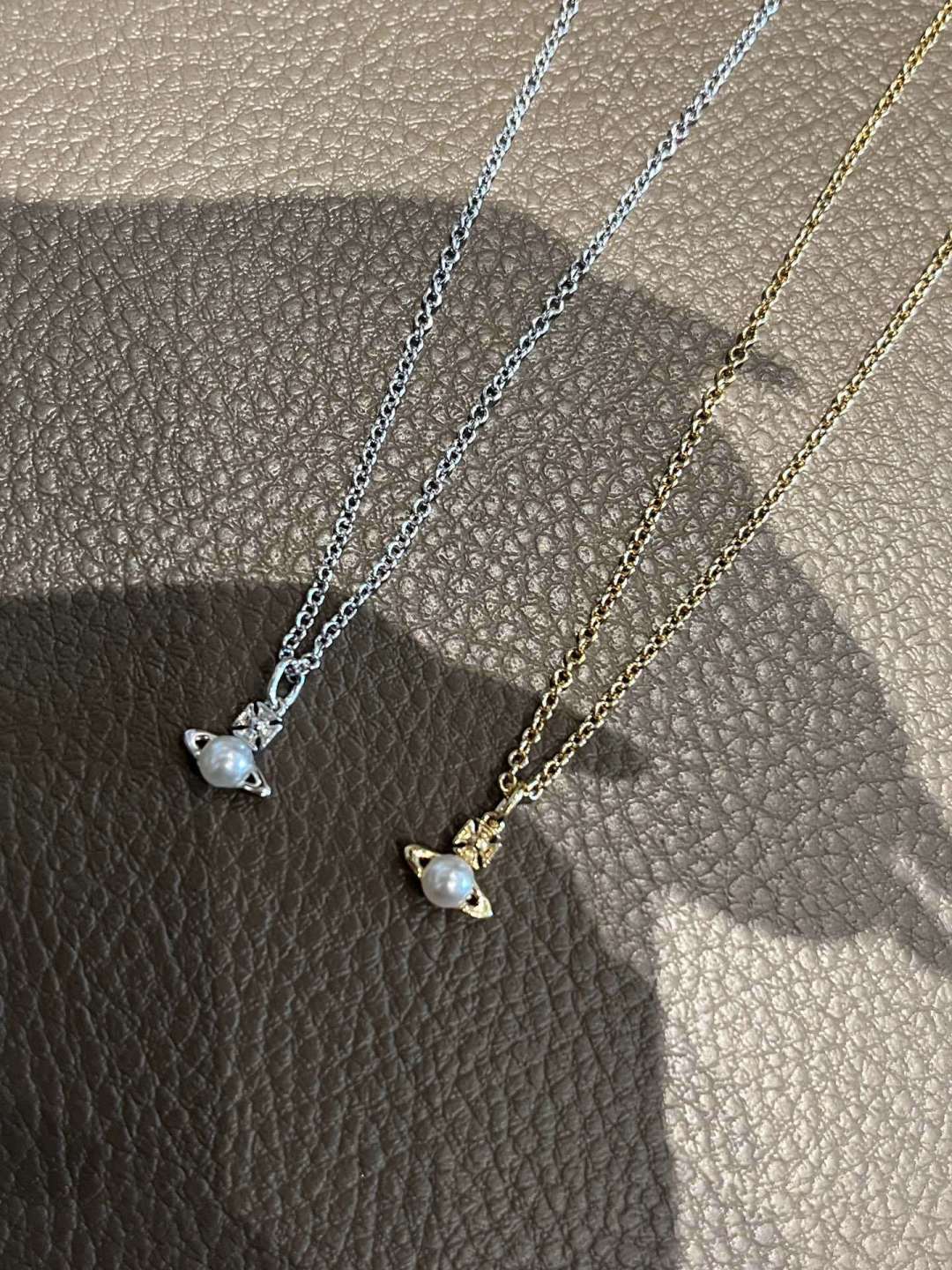 西太后项链【VivienneWestwood】什么是快乐星球，来，这就是快乐星球！重磅推荐，闭眼入准没错