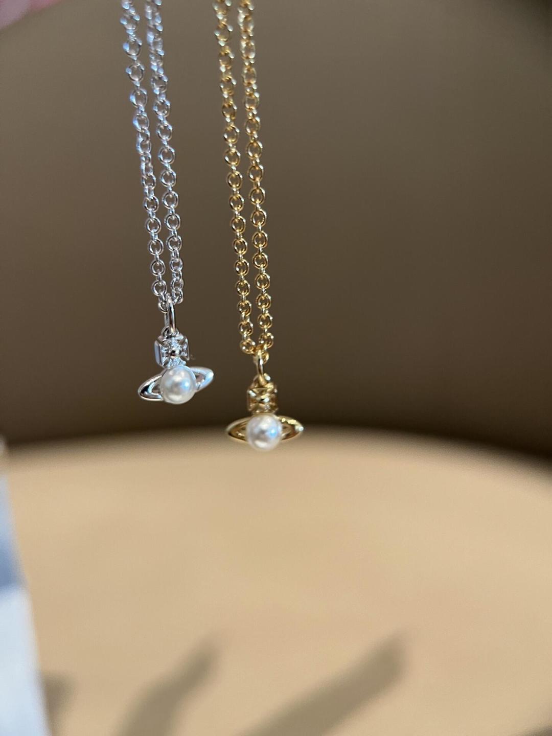 西太后项链【VivienneWestwood】什么是快乐星球，来，这就是快乐星球！重磅推荐，闭眼入准没错