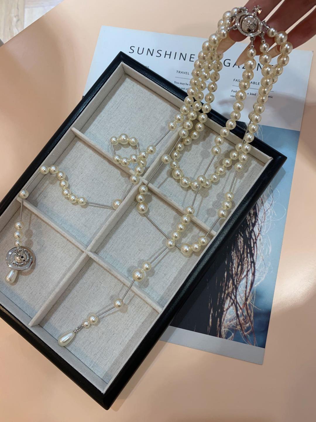 西太后项链【VivienneWestwood】什么是快乐星球，来，这就是快乐星球！重磅推荐，闭眼入准没错