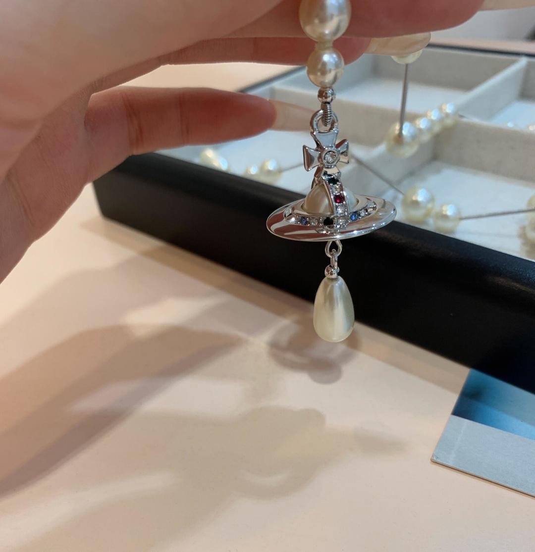 西太后项链【VivienneWestwood】什么是快乐星球，来，这就是快乐星球！重磅推荐，闭眼入准没错