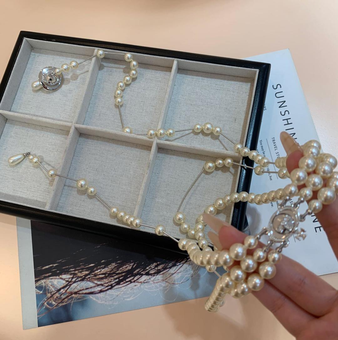 西太后项链【VivienneWestwood】什么是快乐星球，来，这就是快乐星球！重磅推荐，闭眼入准没错