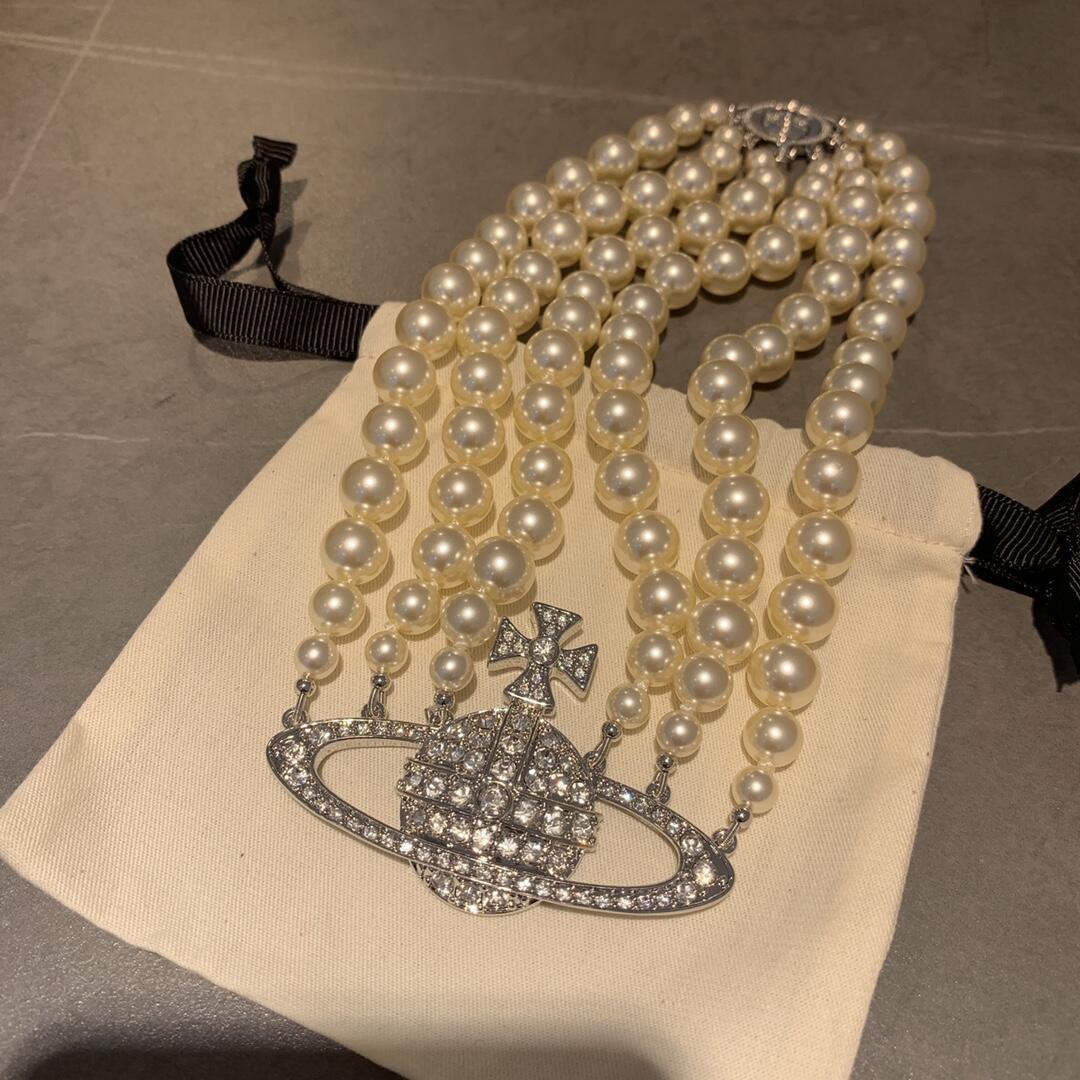 西太后项链【VivienneWestwood】什么是快乐星球，来，这就是快乐星球！重磅推荐，闭眼入准没错