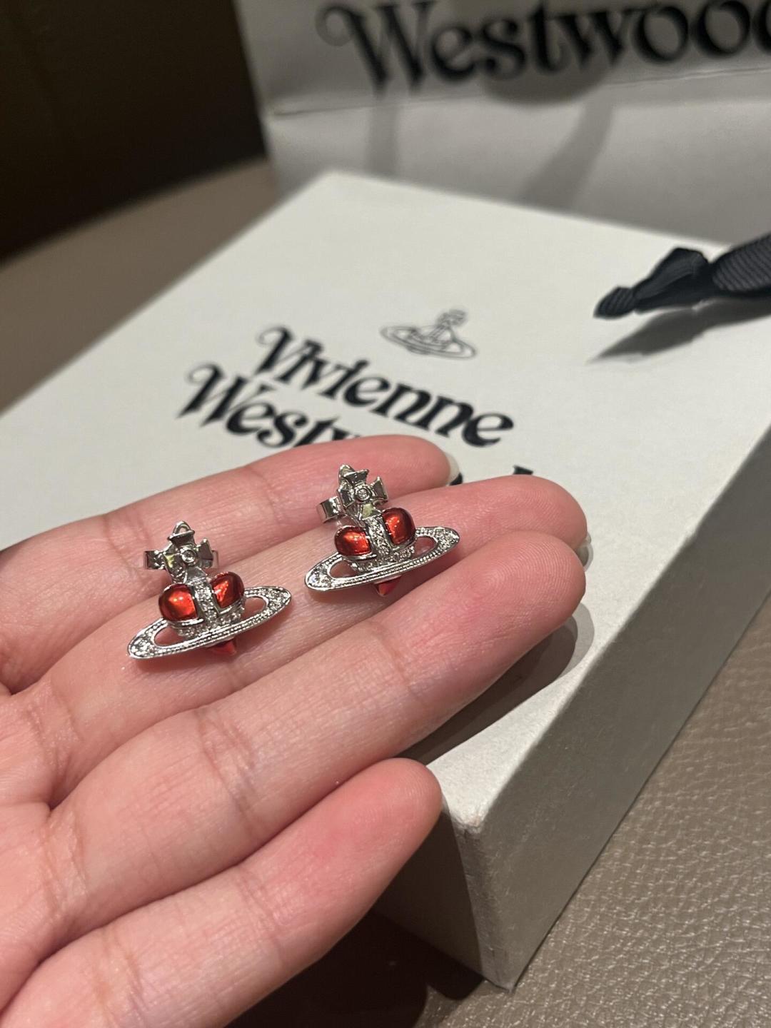 西太后【VivienneWestwood】什么是快乐星球，来，这就是快乐星球！重磅推荐，闭眼入准没错！纯