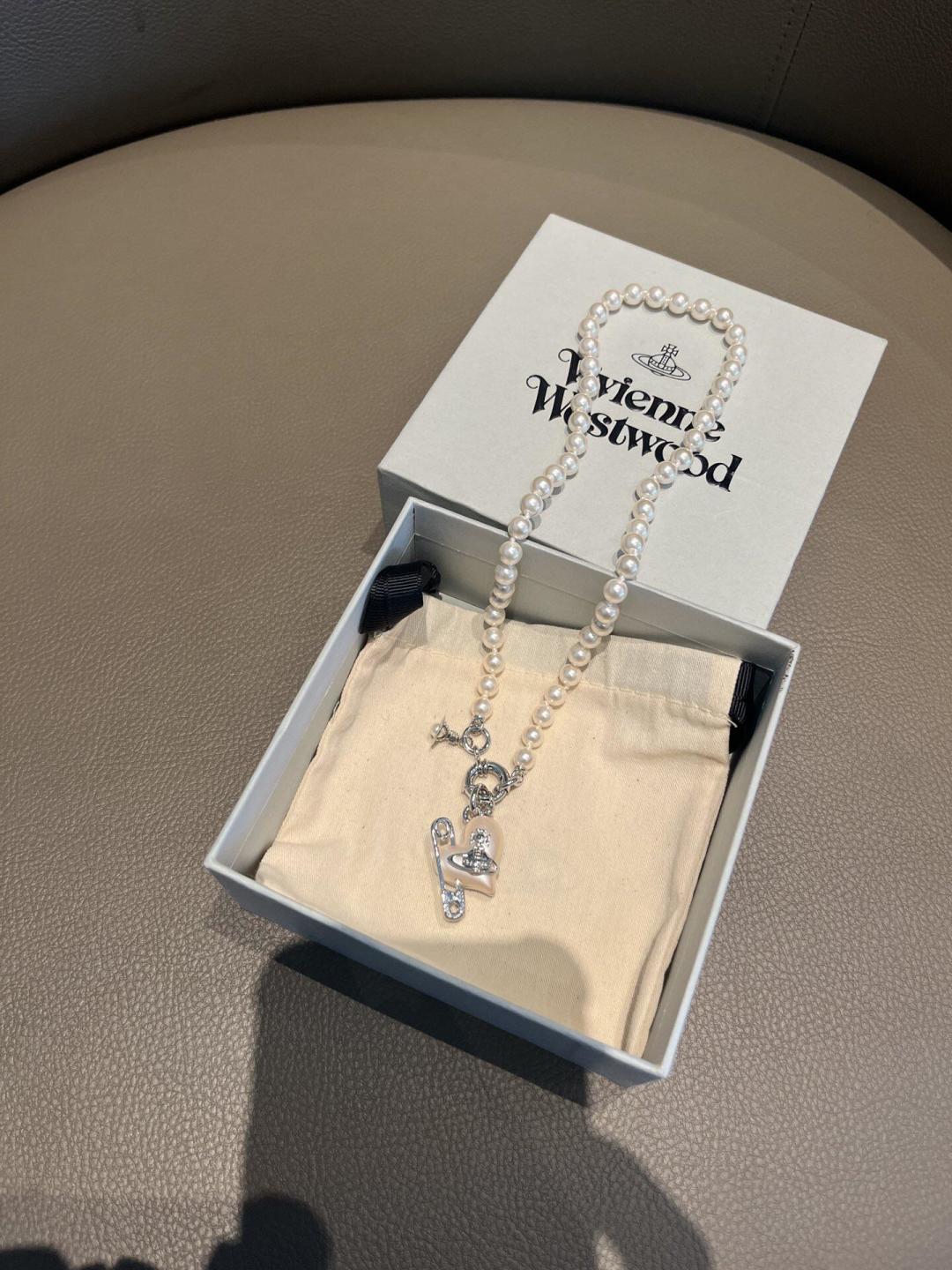 西太后【VivienneWestwood】什么是快乐星球，来，这就是快乐星球！重磅推荐，闭眼入准没错！纯