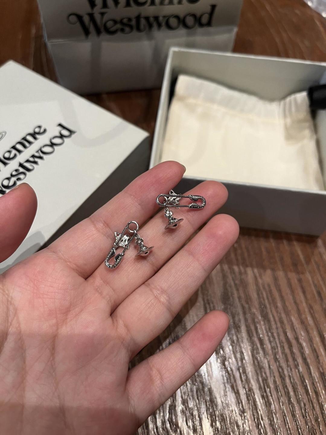 西太后【VivienneWestwood】什么是快乐星球，来，这就是快乐星球！重磅推荐，闭眼入准没错！纯
