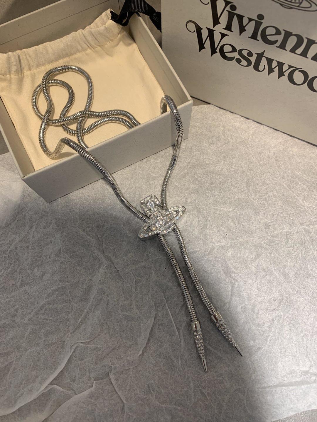 西太后【VivienneWestwood】什么是快乐星球，来，这就是快乐星球！重磅推荐，闭眼入准没错！纯