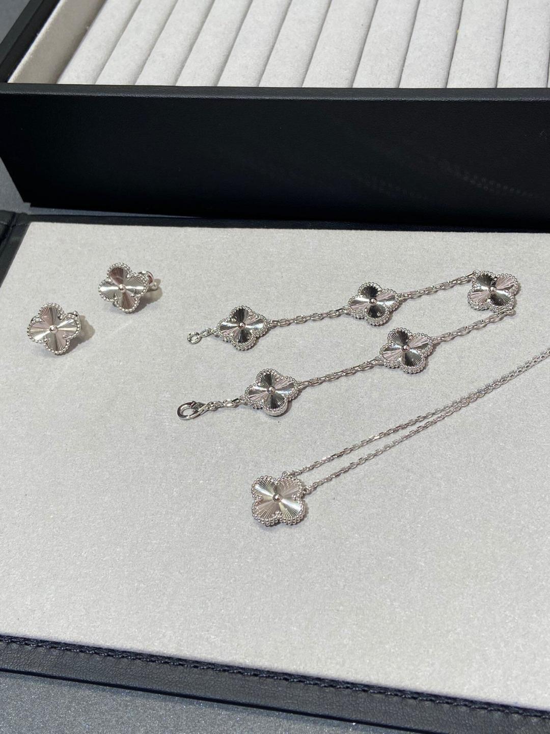 China Replica VCA Jewelry VCAES0406-2694