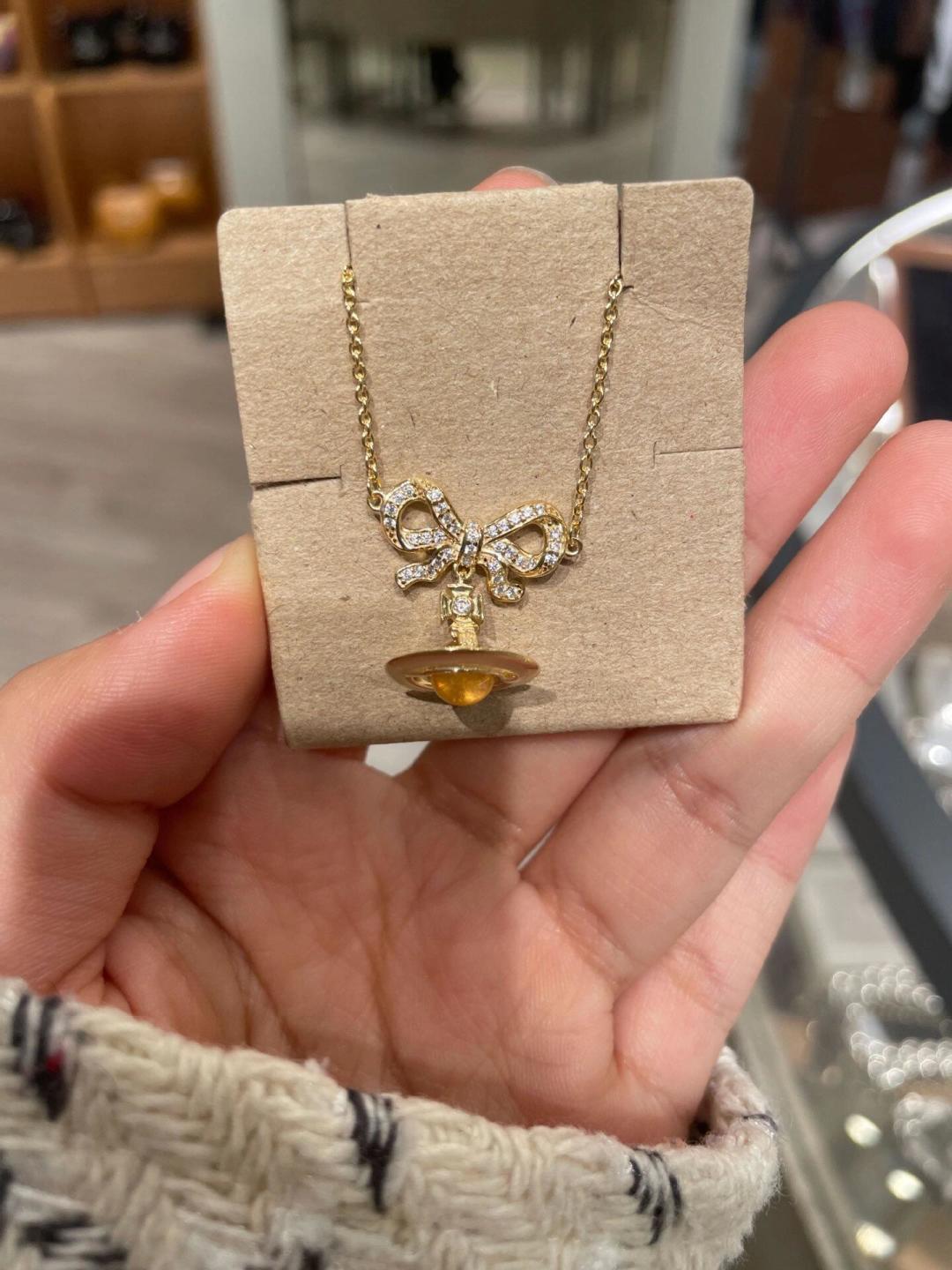 西太后【VivienneWestwood】什么是快乐星球，来，这就是快乐星球！重磅推荐，闭眼入准没错！纯