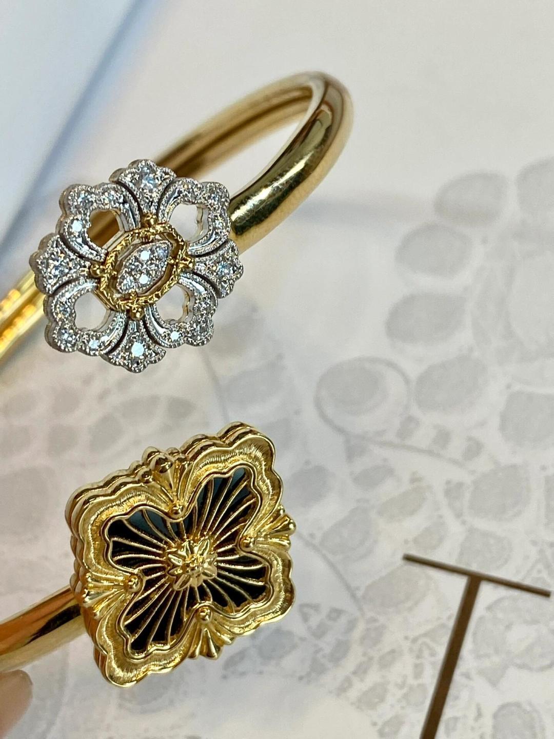 Buccellati V金材质布契拉提黑玛瑙手镯