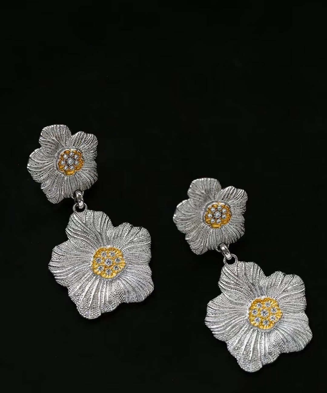 Buccellati V金材质布契拉提双花耳环