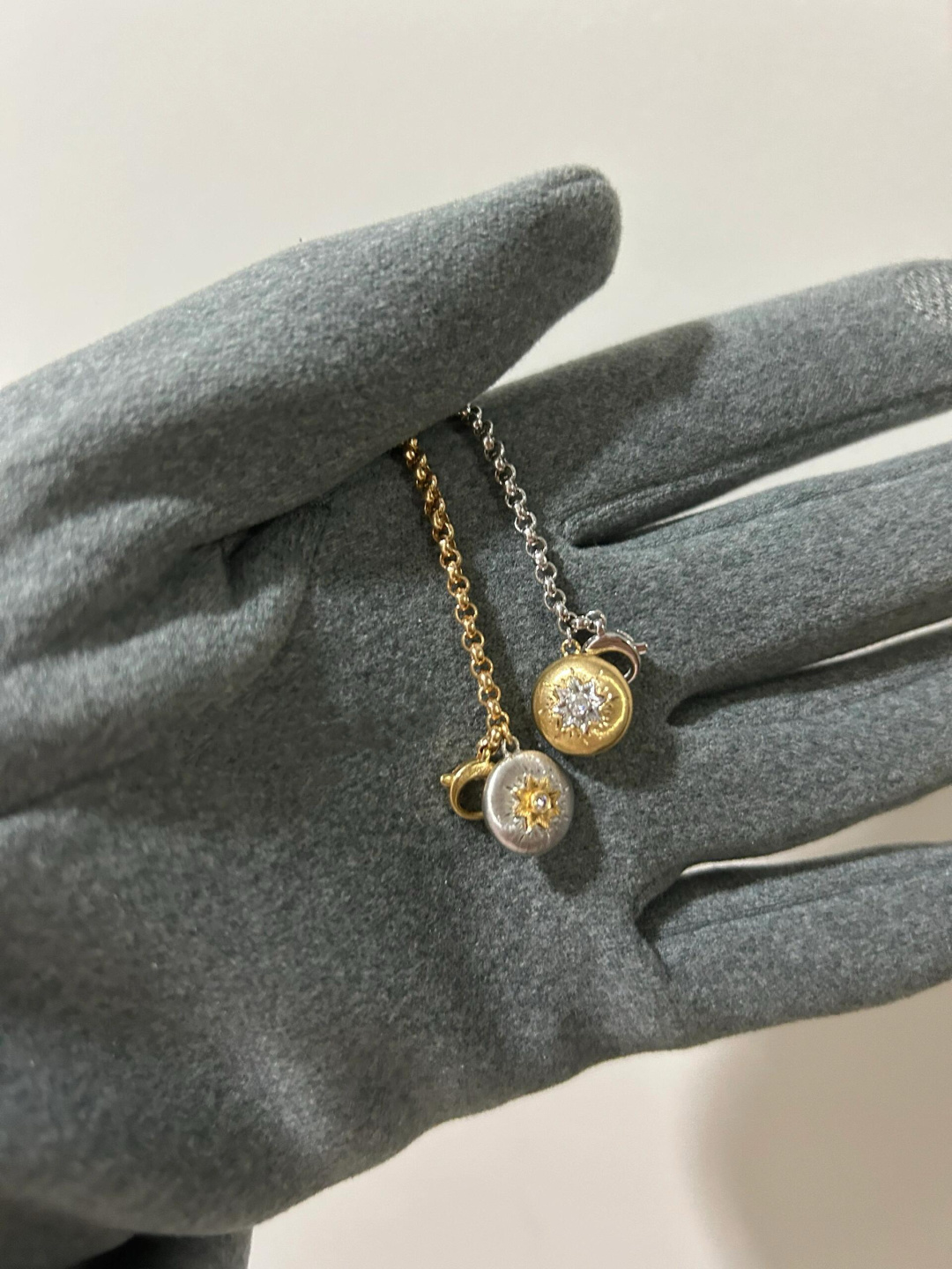 Buccellati V金材质布契拉提小金豆手链