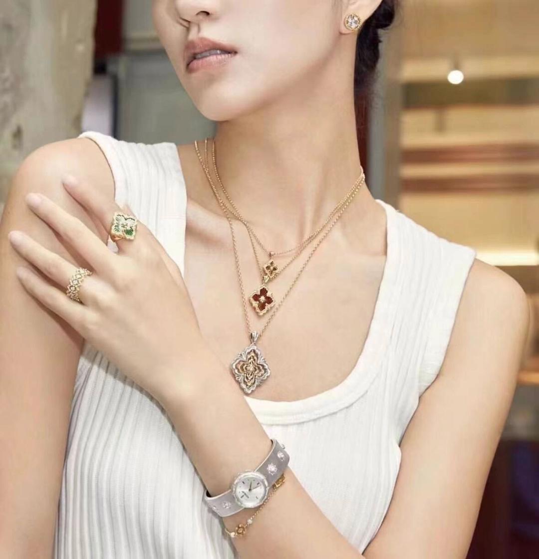Buccellati V金材质布契拉提大号时来运转项链