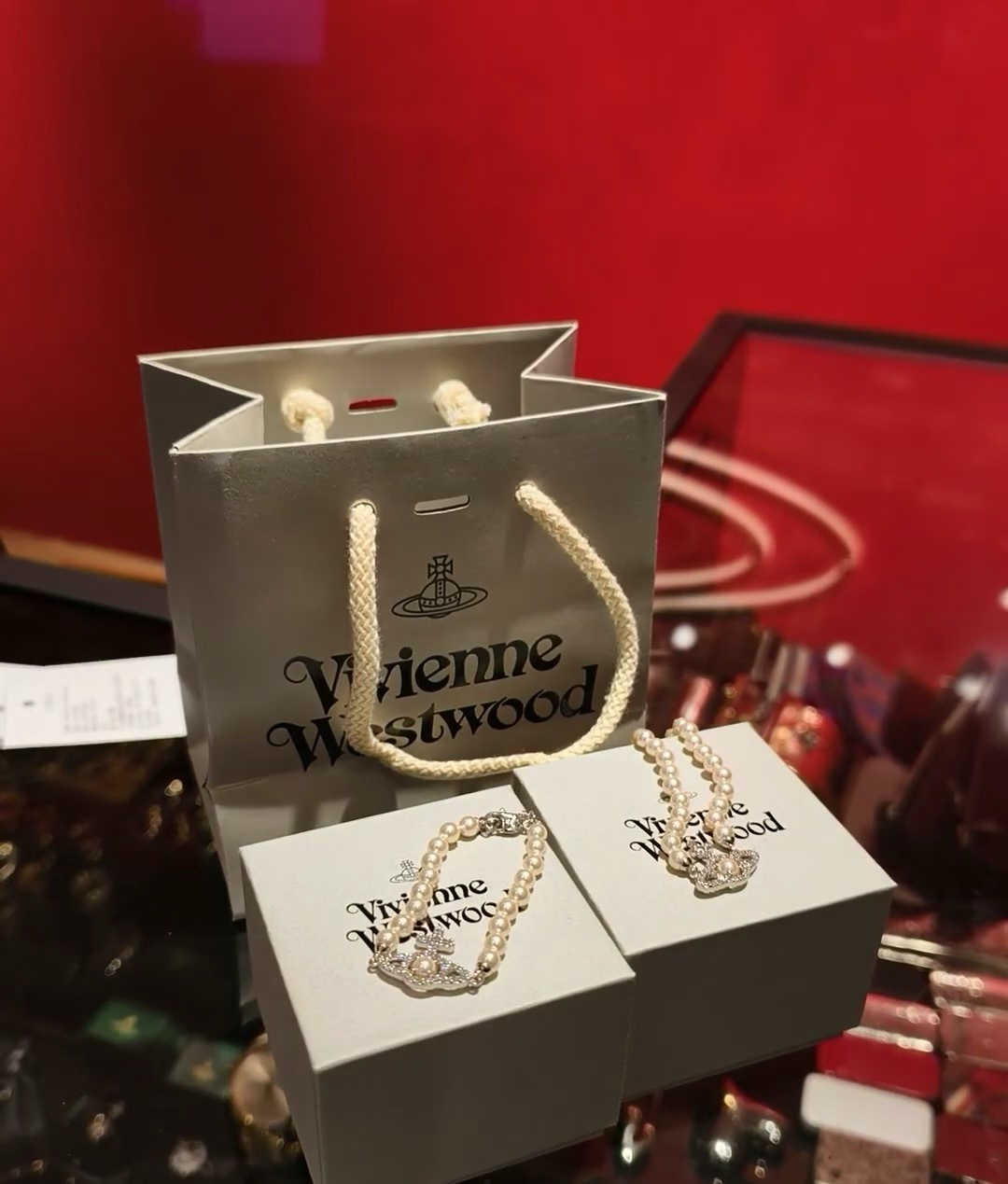 Vivienne Westwood 珍珠手链西太后【VivienneWestwood】什么是快乐星球 来