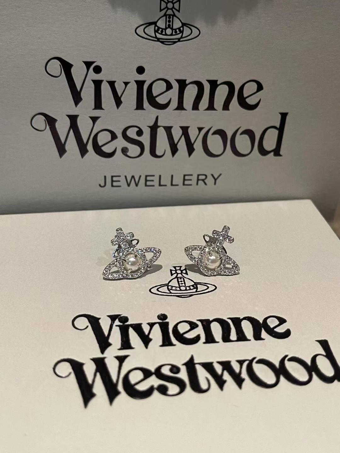 Vivienne Westwood 珍珠项链西太后【VivienneWestwood】什么是快乐星球 来