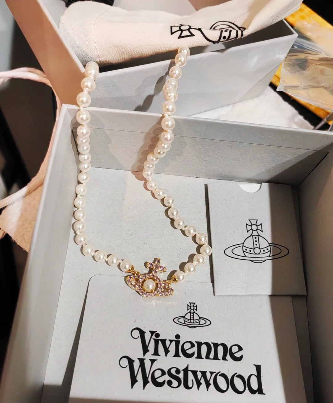 Vivienne Westwood 珍珠项链西太后【VivienneWestwood】什么是快乐星球 来