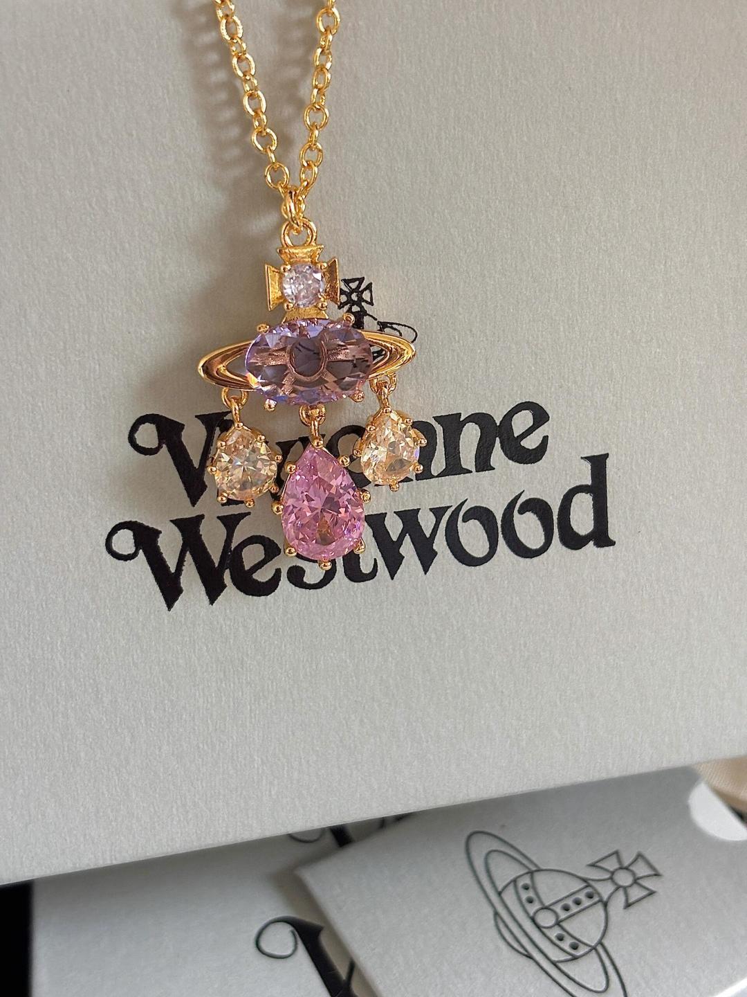 VivienneWestwood nice yyds
