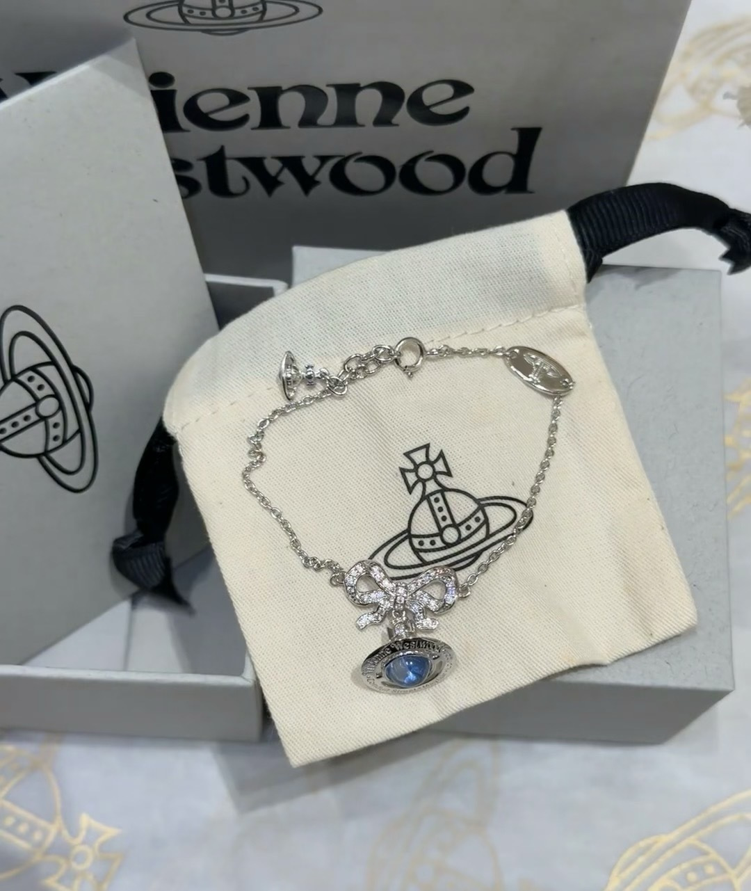 VivienneWestwood nice yyds