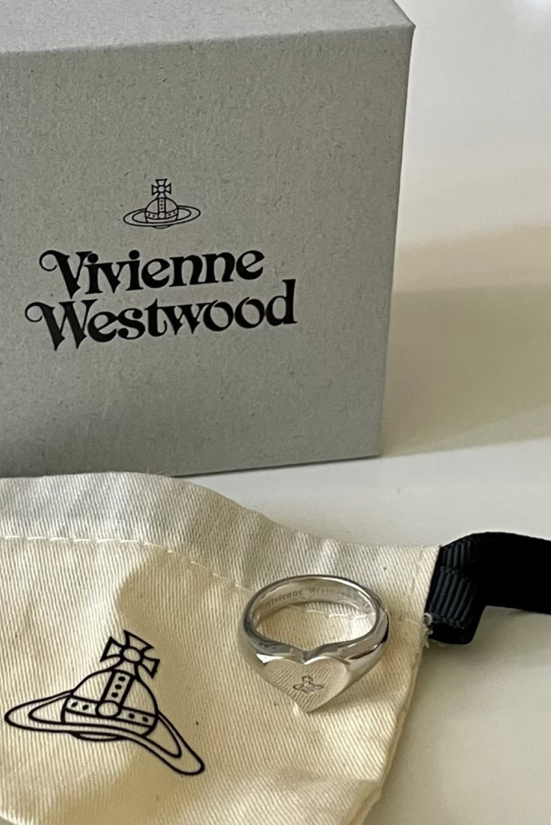 vivienne  678码闭眼‮准入‬没错！纯‮王粹‬冠球‮经是‬典的象征，闪‮土耀‬星环勾‮未勒‬来