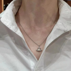 项链vivienne westwood西太后薇薇安💍英国时装设计师,时装的朋克之母!时尚潮流风格,品质强 项链vivienne westwood西太后薇薇安💍英国时装设计师,时装的朋克之母!时尚潮流风格,品质强