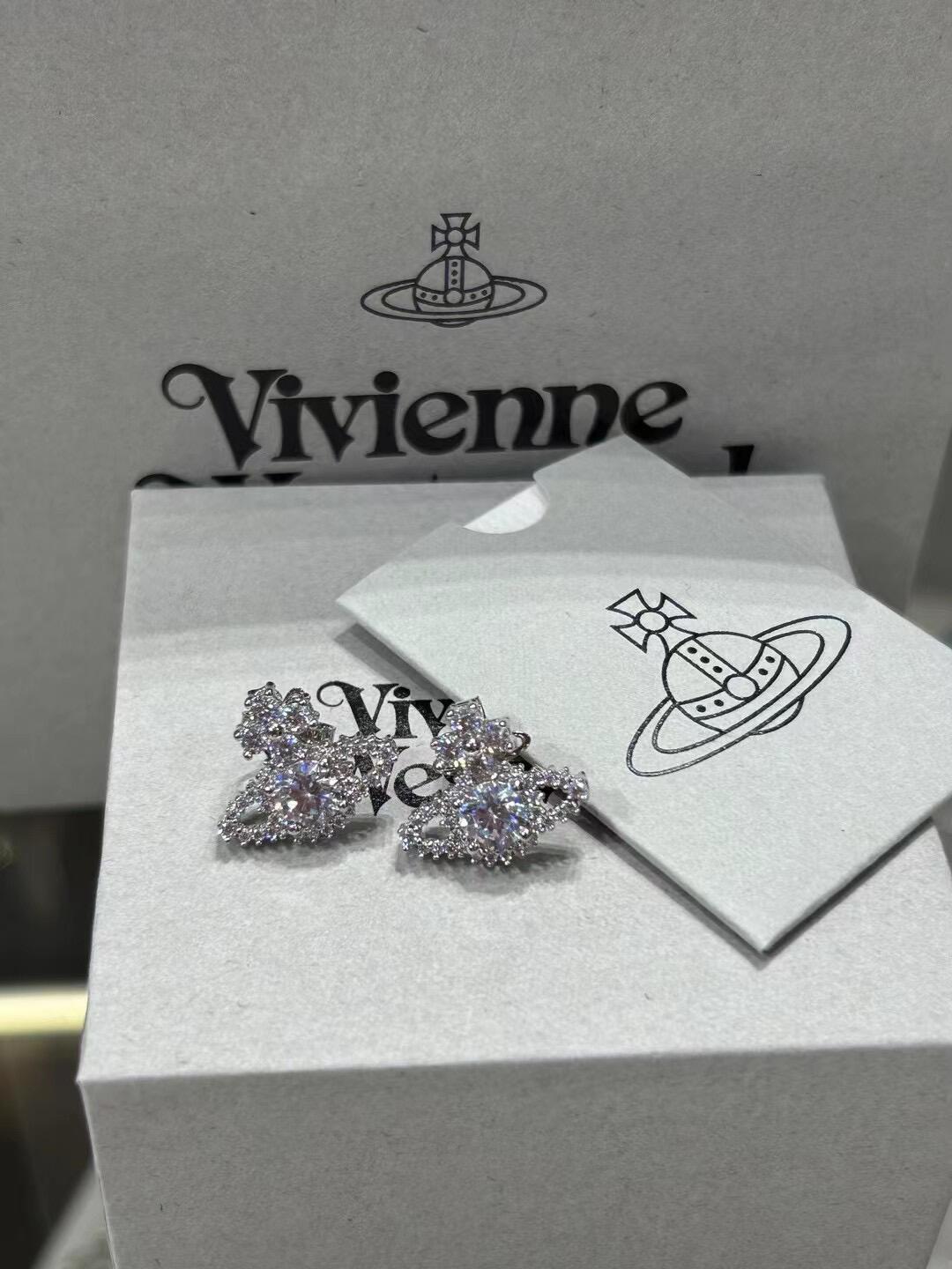 vivienne westwood西太后薇薇安💍英国时装设计师，时装的朋克之母！时尚潮流风格，品质强大，