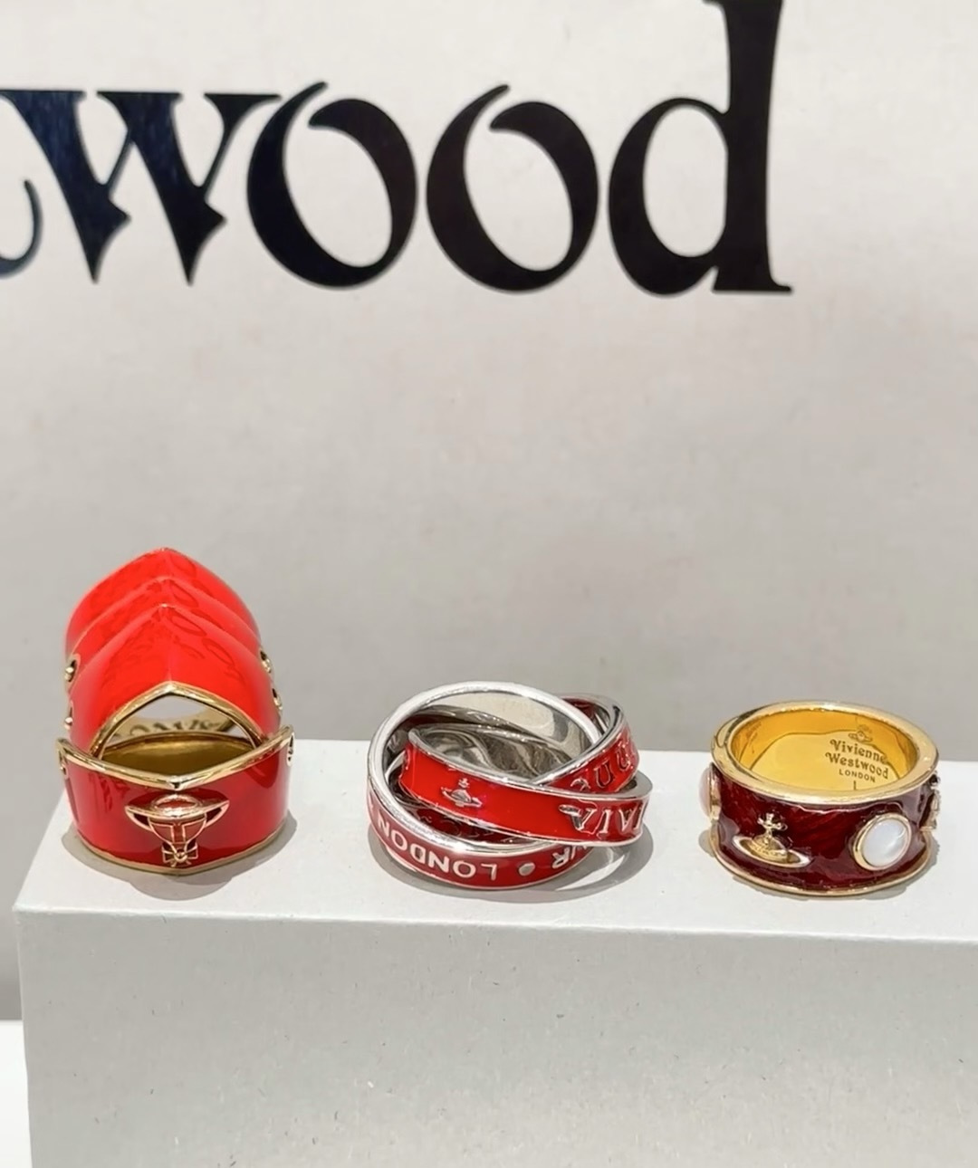vivienne westwood西太后薇薇安💍英国时装设计师，时装的朋克之母！时尚潮流风格，品质强大，