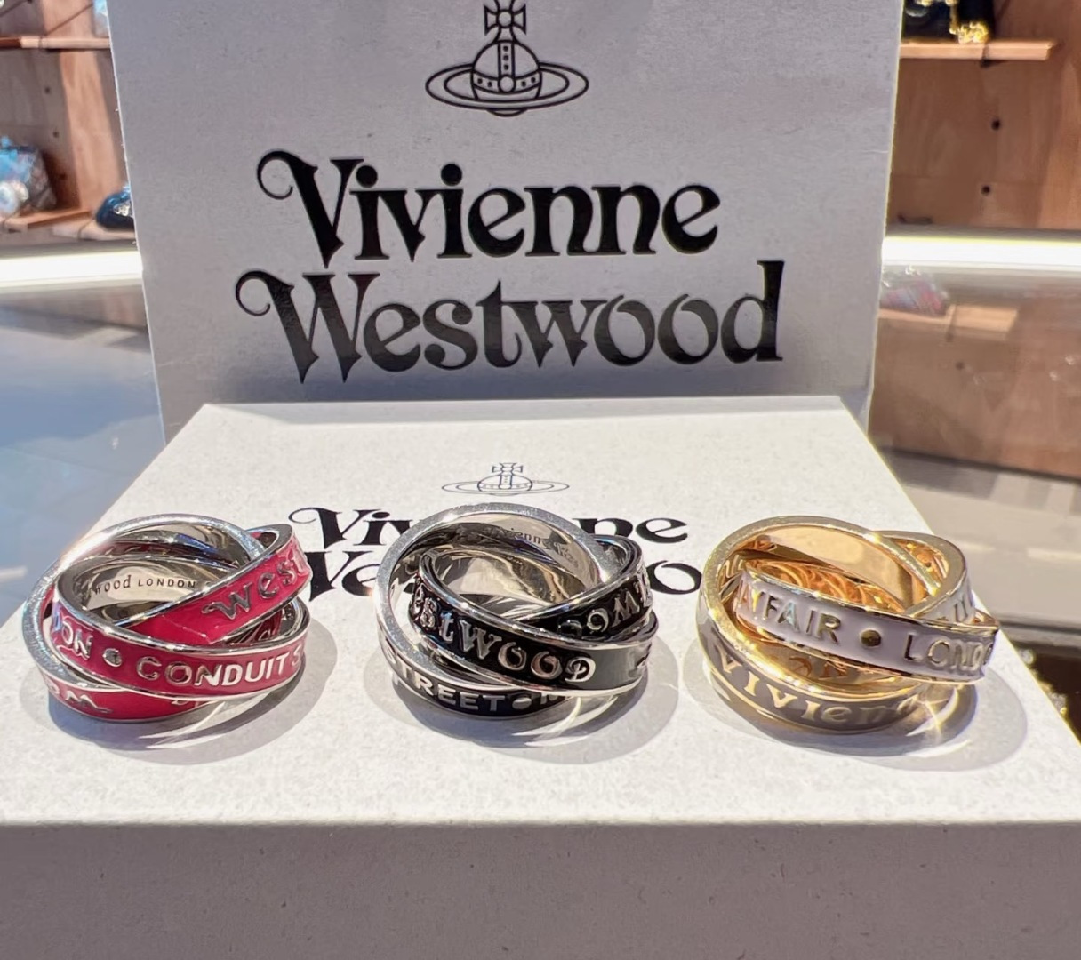 vivienne westwood西太后薇薇安💍英国时装设计师，时装的朋克之母！时尚潮流风格，品质强大，