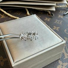 vivienne westwood西太后薇薇安💍英国时装设计师,时装的朋克之母!时尚潮流风格,品质强大, vivienne westwood西太后薇薇安💍英国时装设计师,时装的朋克之母!时尚潮流风格,品质强大,