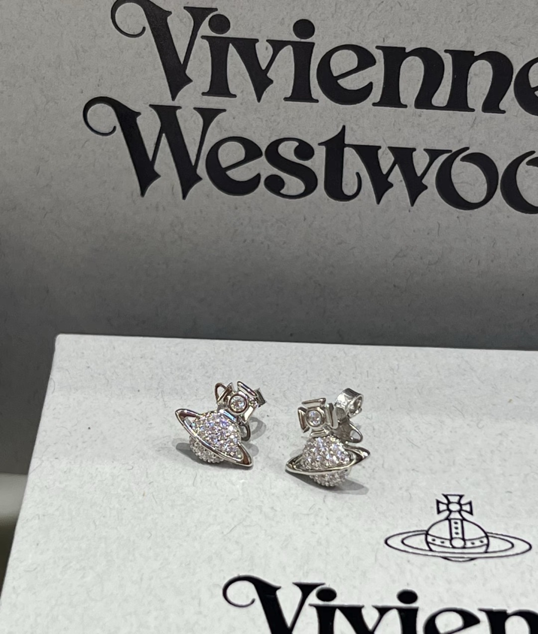 西太后【VivienneWestwood】什么是快乐星球，来，这就是快乐星球！重磅推荐，闭眼入准没错！纯