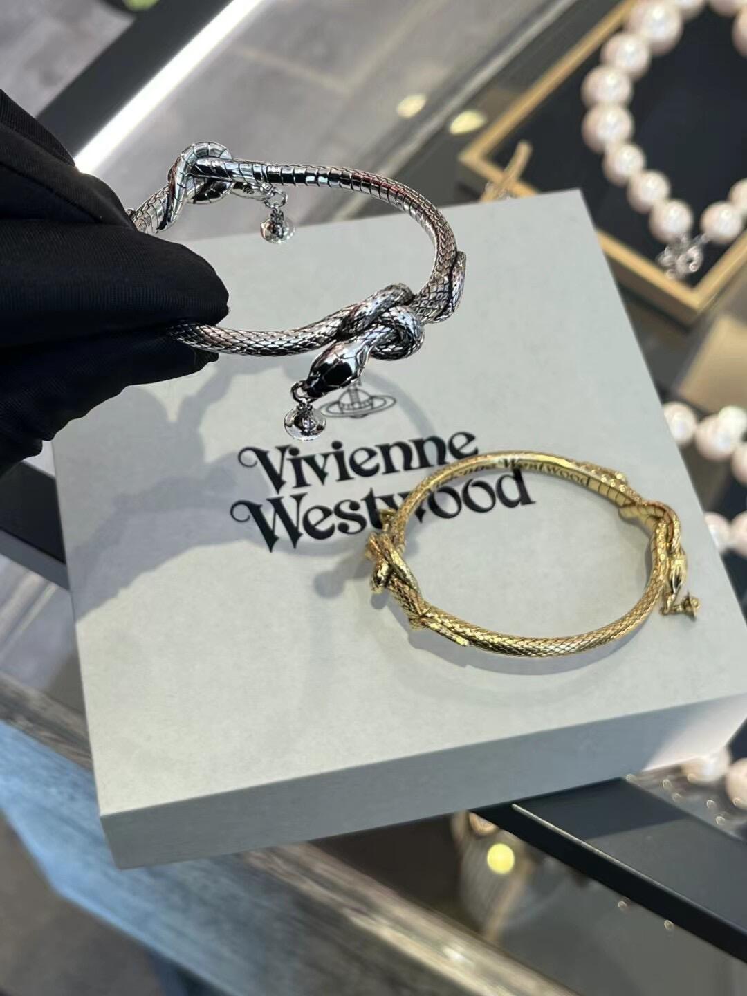 蛇戒指西太后【VivienneWestwood】什么是快乐星球，来，这就是快乐星球！重磅推荐，闭眼入准没