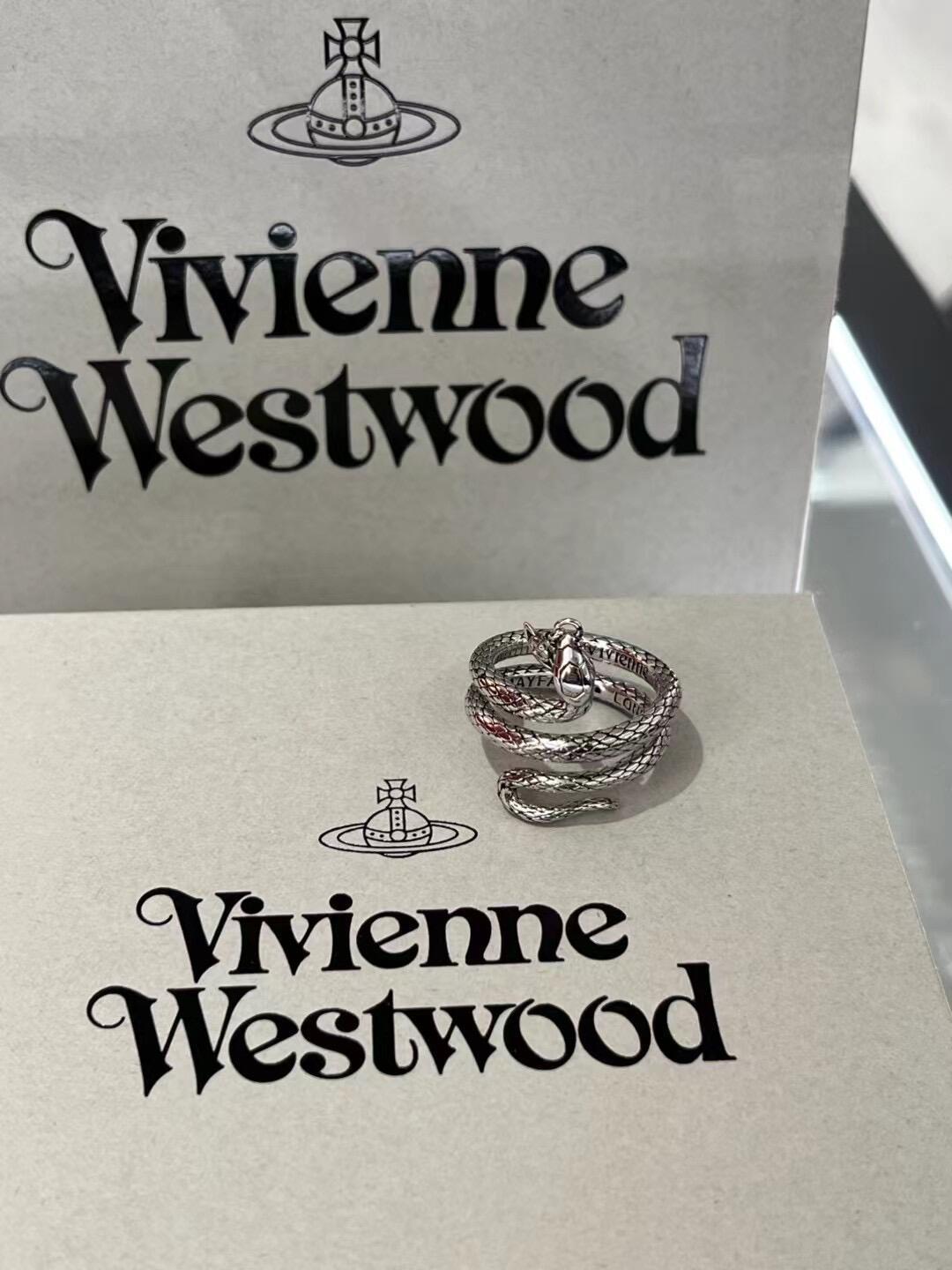 蛇戒指西太后【VivienneWestwood】什么是快乐星球，来，这就是快乐星球！重磅推荐，闭眼入准没