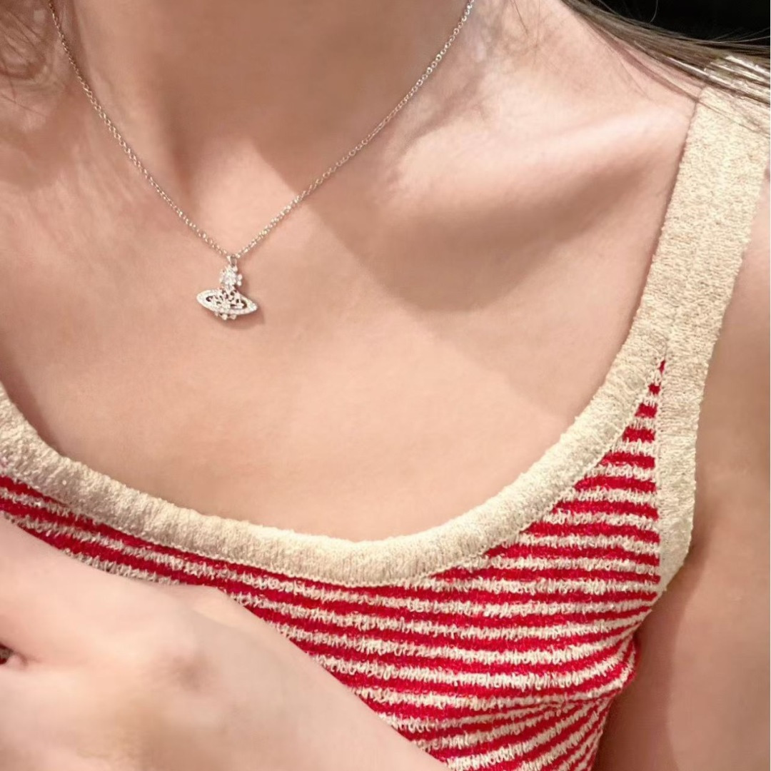 西太后【VivienneWestwood】什么是快乐星球，来，这就是快乐星球！重磅推荐，闭眼入准没错！纯